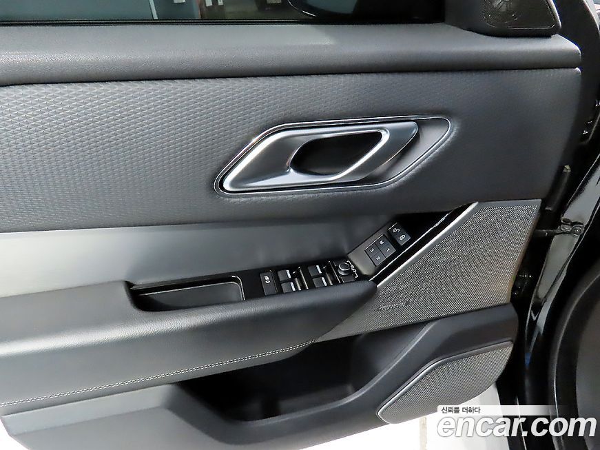Land Rover Range Rover Velar 2019