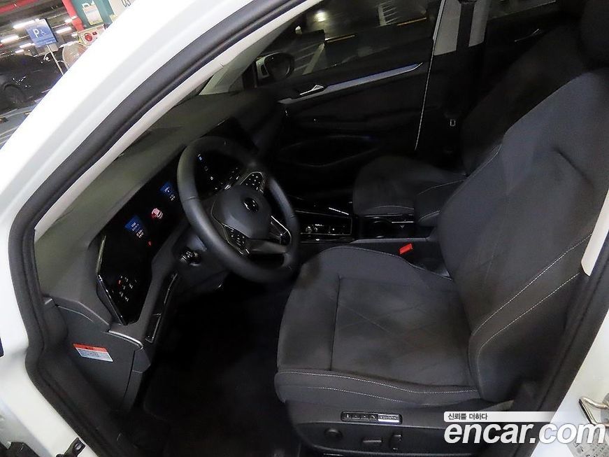 Volkswagen Golf 2023