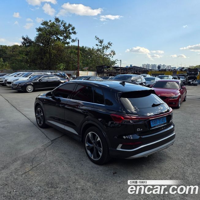 Audi Q4 e-tron 2022