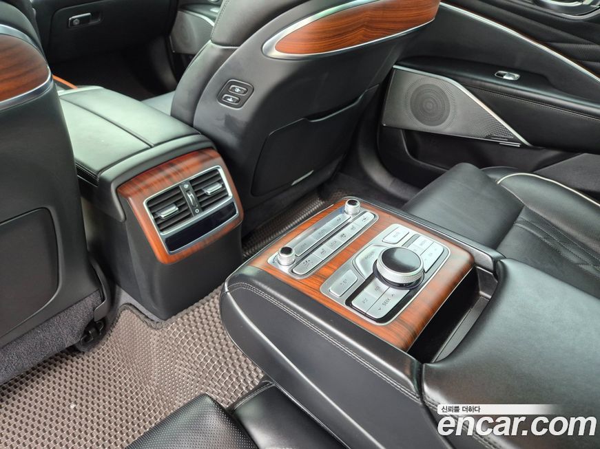 Kia K9 2019