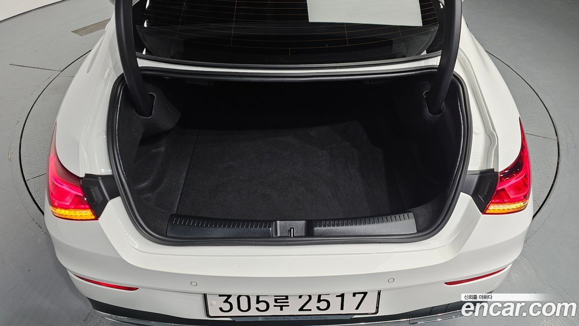 Mercedes-Benz CLA-Class 2022
