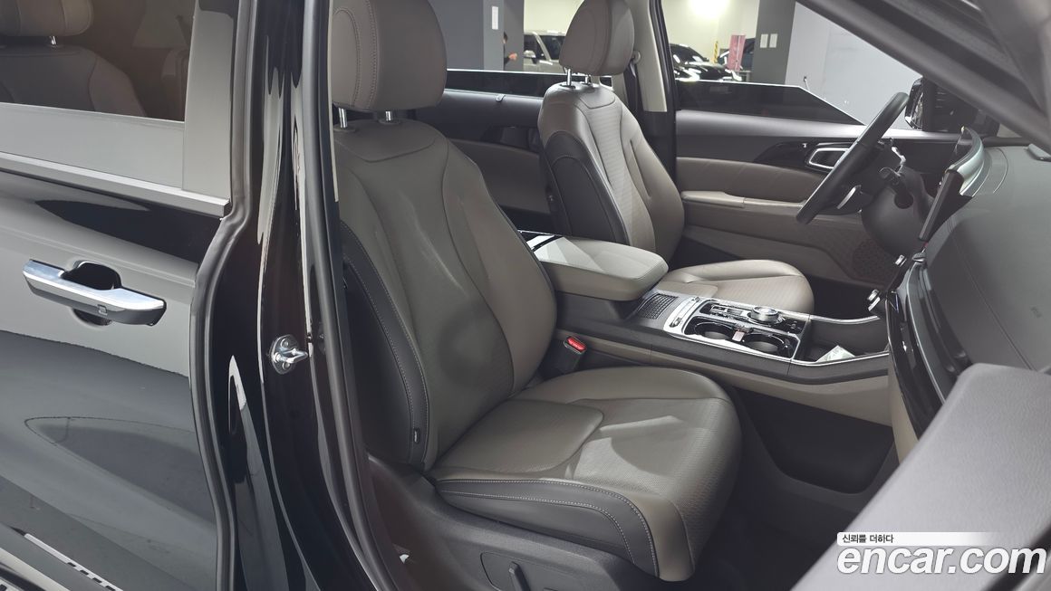 Kia Canival 2024