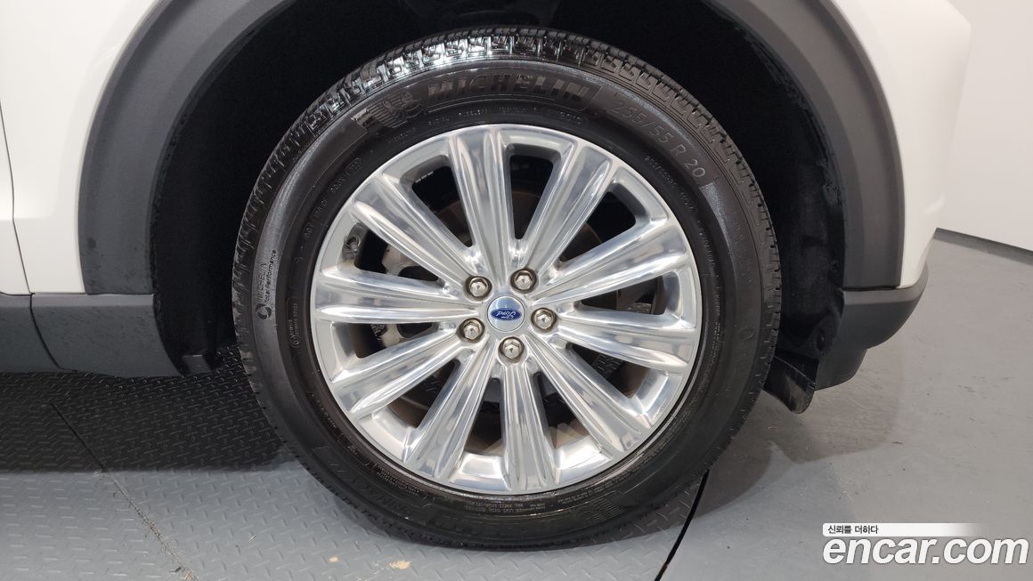 Ford Explorer 2023