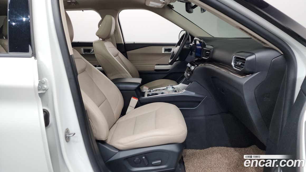 Ford Explorer 2023