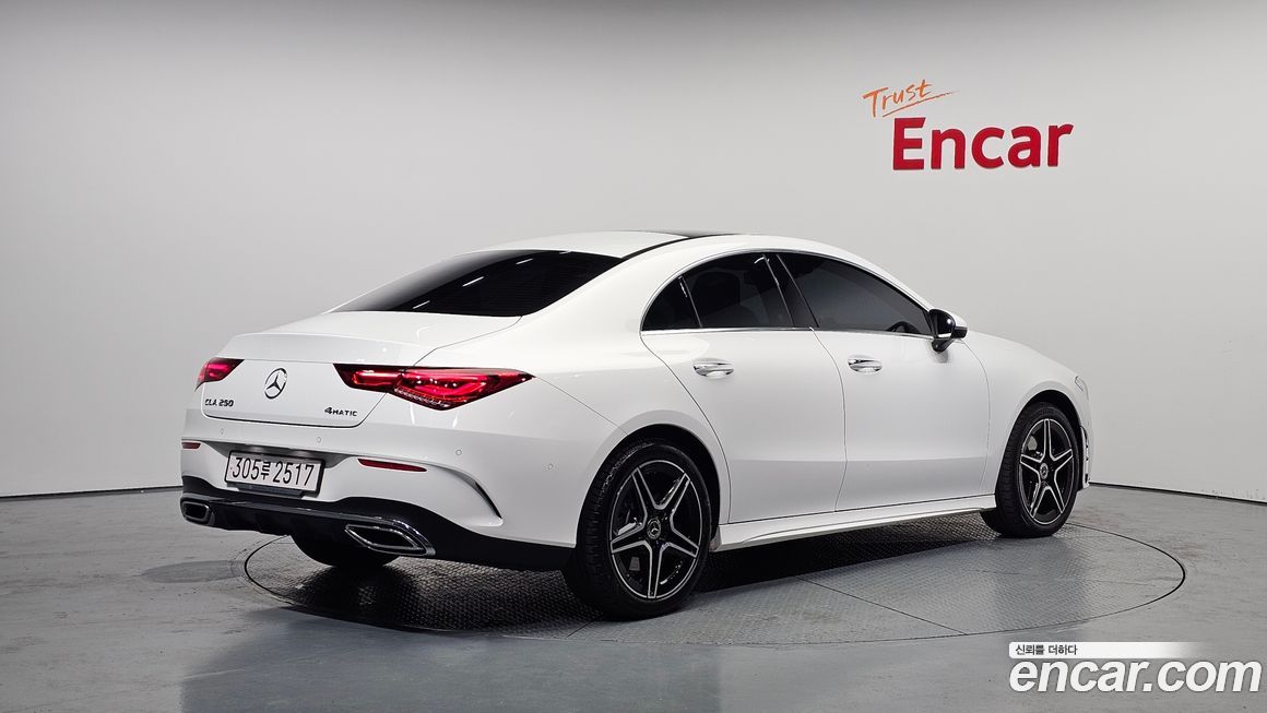 Mercedes-Benz CLA-Class 2022