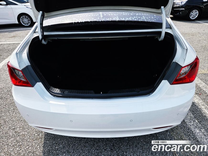 Hyundai Sonata 2012
