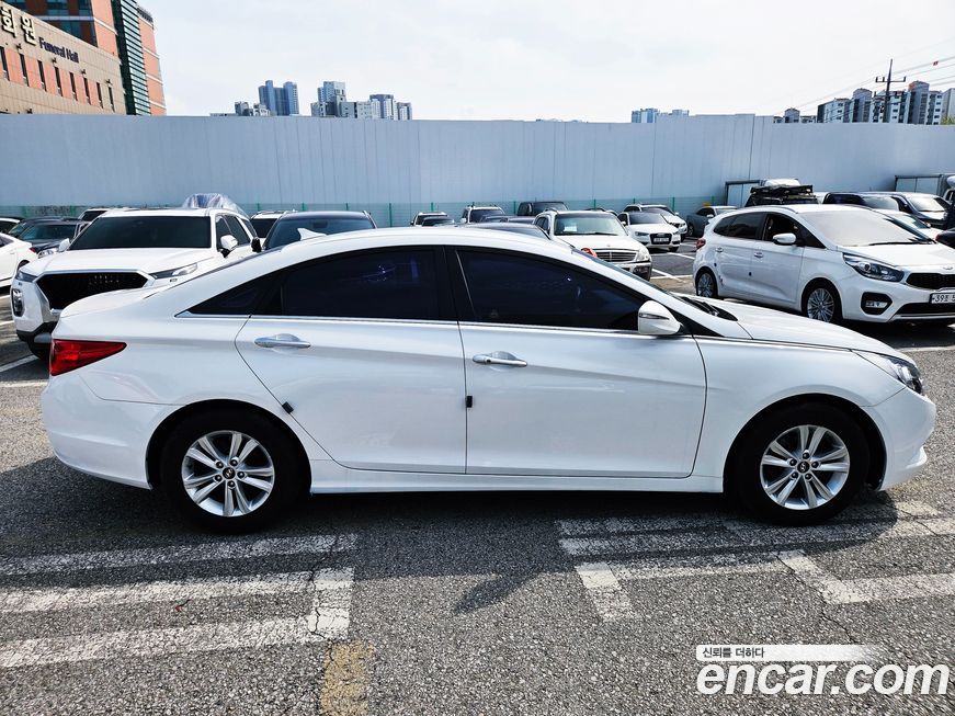 Hyundai Sonata 2012