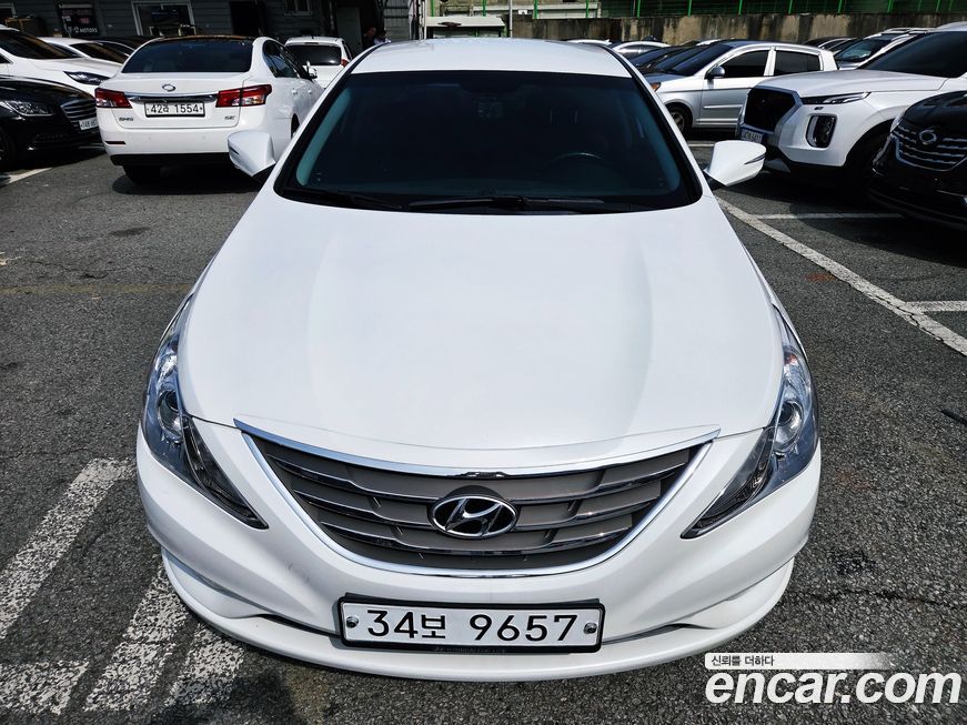 Hyundai Sonata 2012