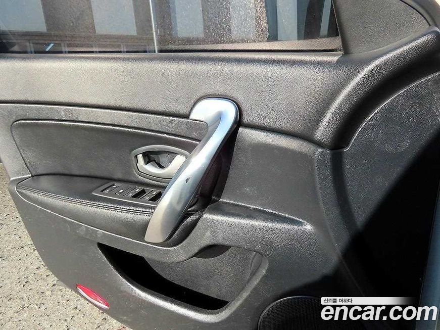 Renault-KoreaSamsung SM5  2010