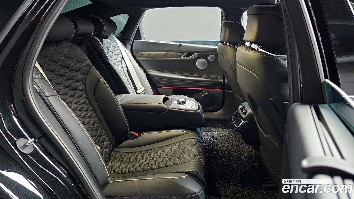 Genesis G80 2025