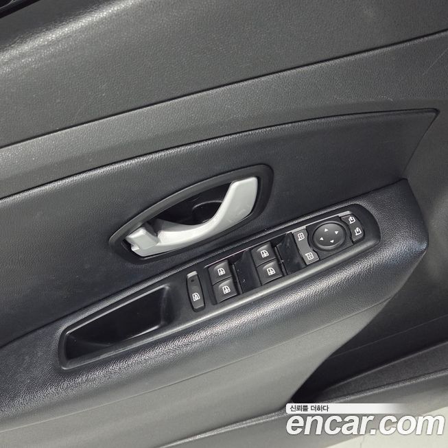 Renault-KoreaSamsung SM3 2015