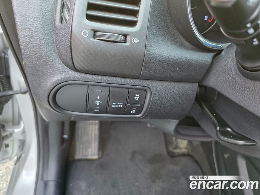 Kia K3 2015