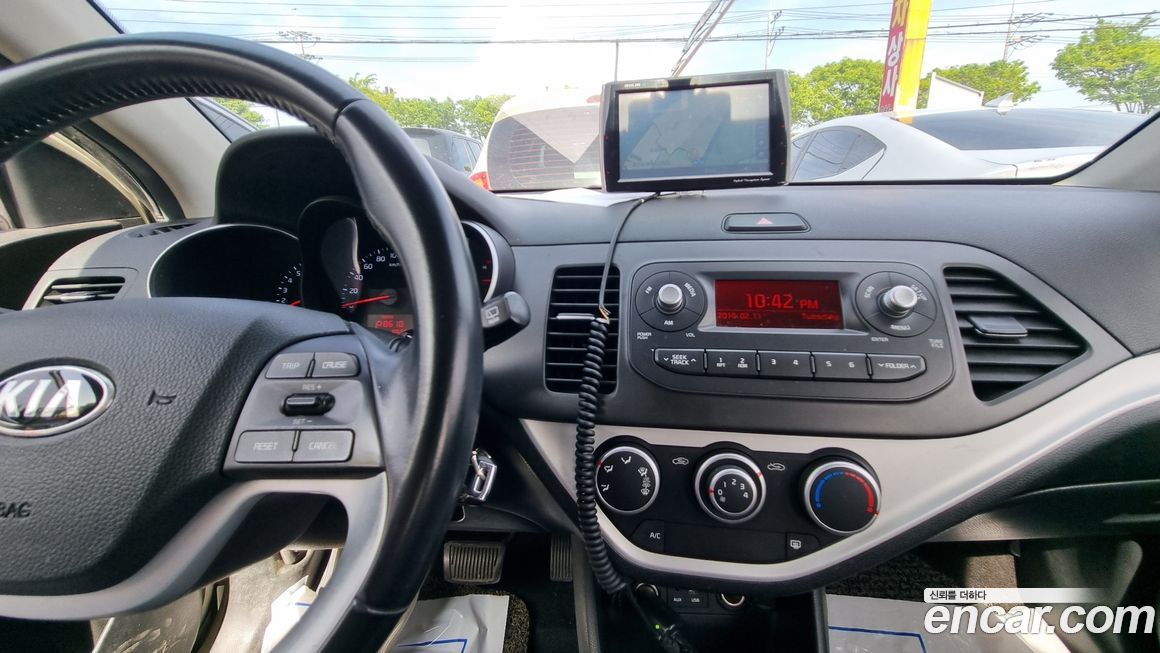 Kia morning 2016