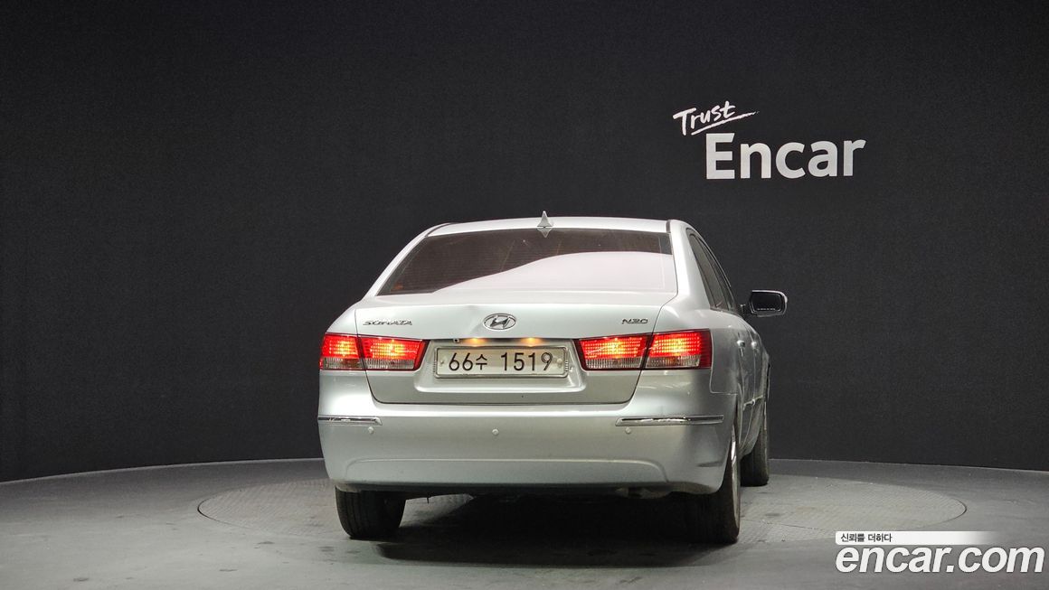 Hyundai Sonata 2009