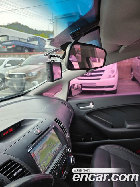 Kia K3 2015