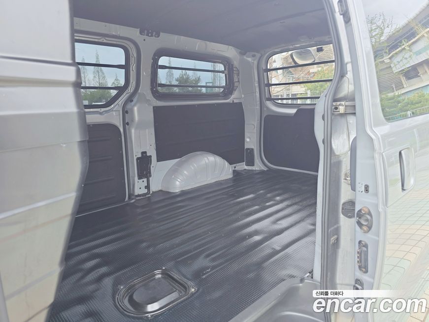Hyundai Starex 2018