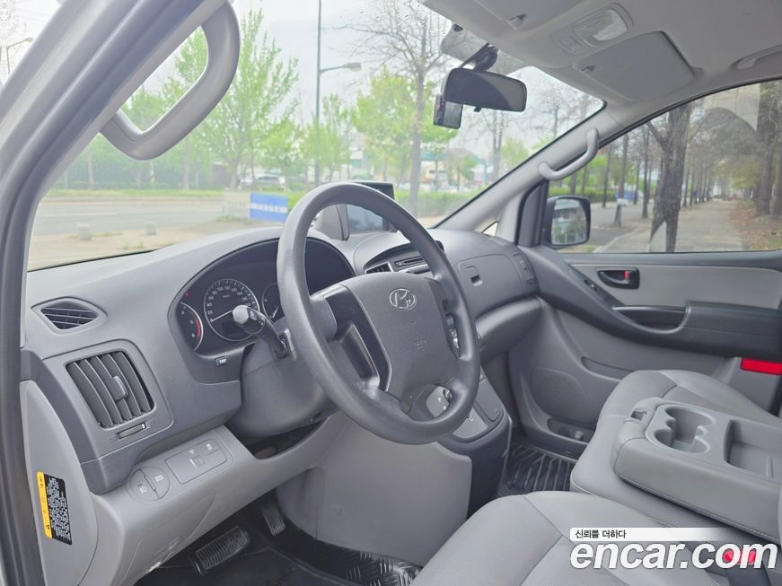 Hyundai Starex 2018