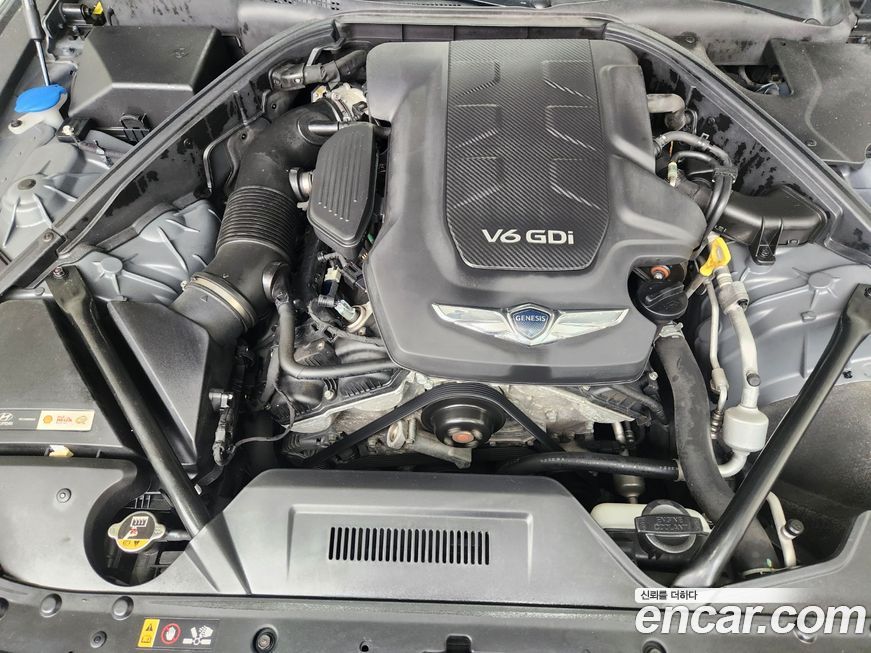 Hyundai Genesis 2016