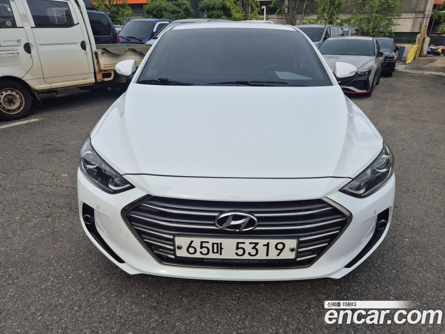 Hyundai AVANTE 2018
