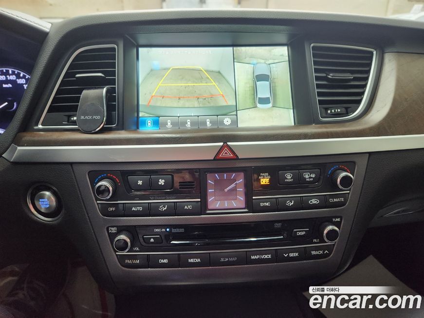 Hyundai Genesis 2016