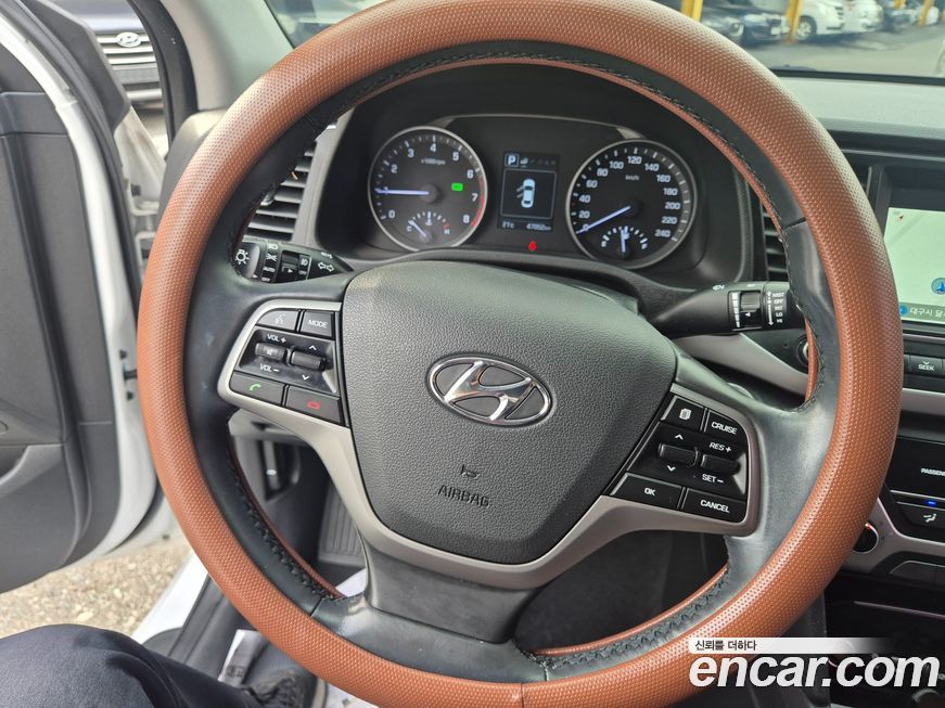 Hyundai AVANTE 2018