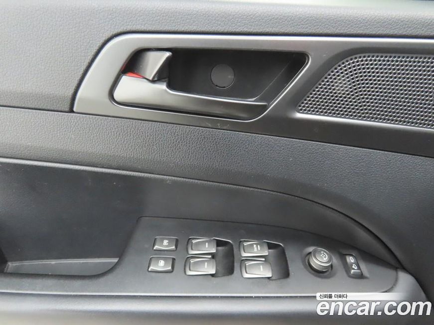 KG_Mobility_Ssangyong Rexton 2022