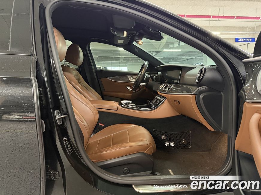 Mercedes-Benz E-Class 2019