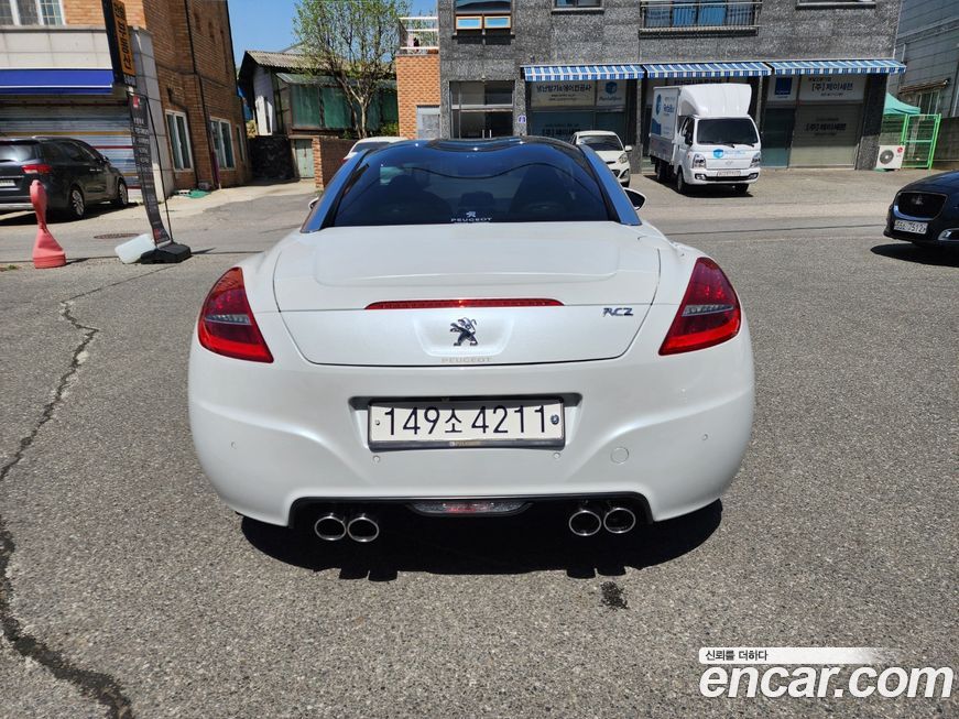 Peugeot RCZ 2013