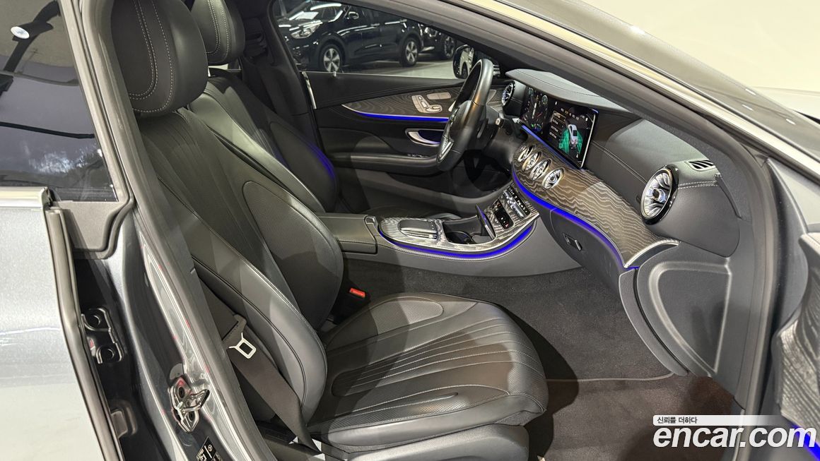 Mercedes-Benz CLS-Class 2021