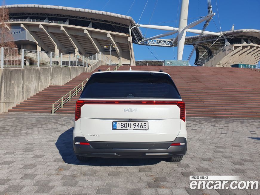 Kia Canival 2025