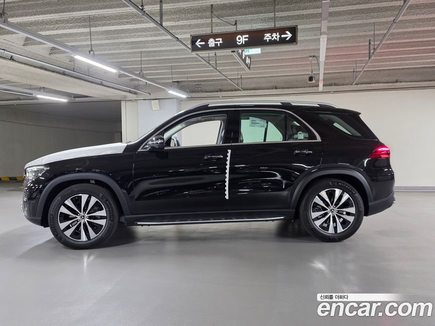 Mercedes-Benz GLE-Class 2026