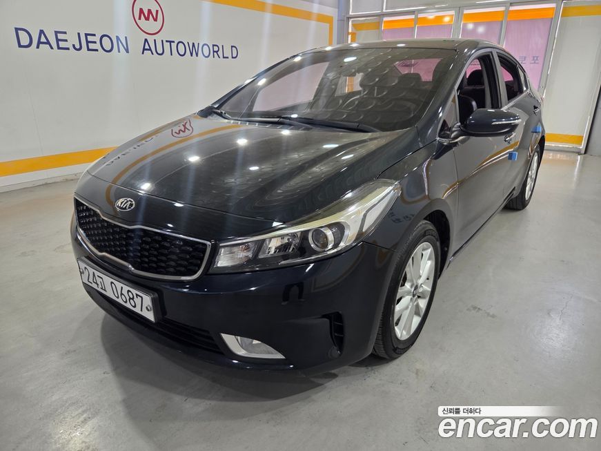 Kia K3 2016