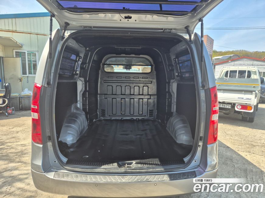 Hyundai Starex 2018