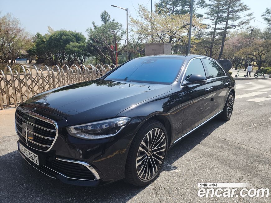 Mercedes-Benz S-Class 2022