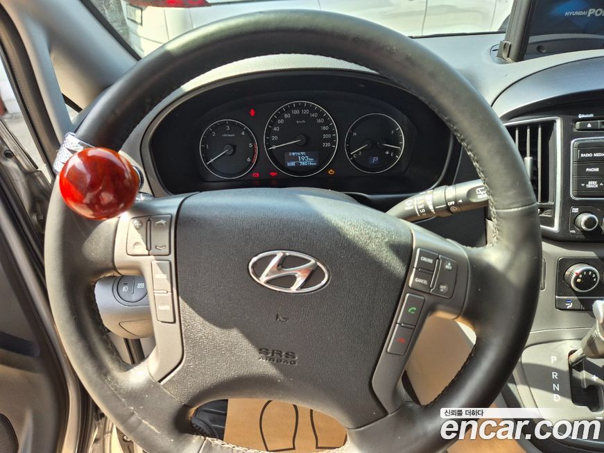 Hyundai Starex 2018