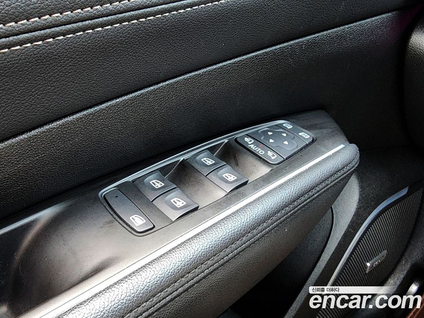 Renault-KoreaSamsung SM6 2017