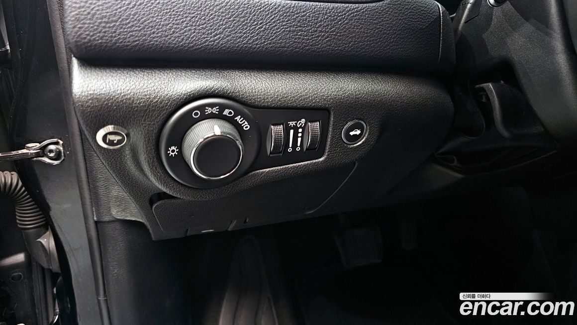 Chrysler 200 2015