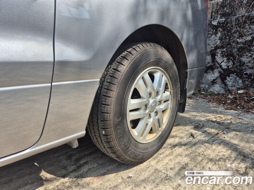 Hyundai Starex 2018