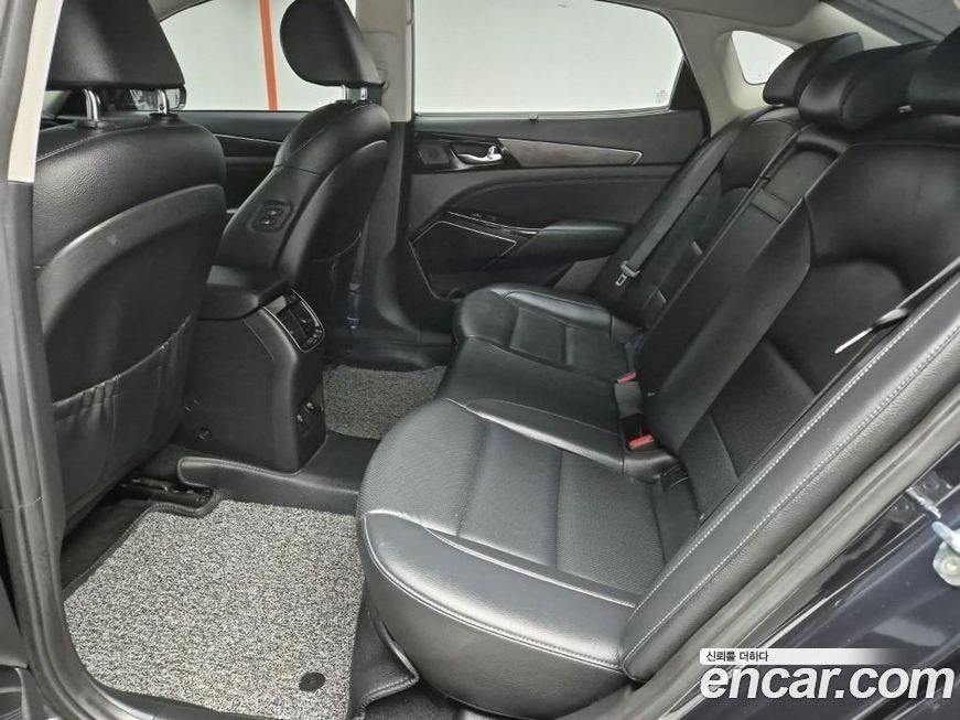 Kia K7 2020