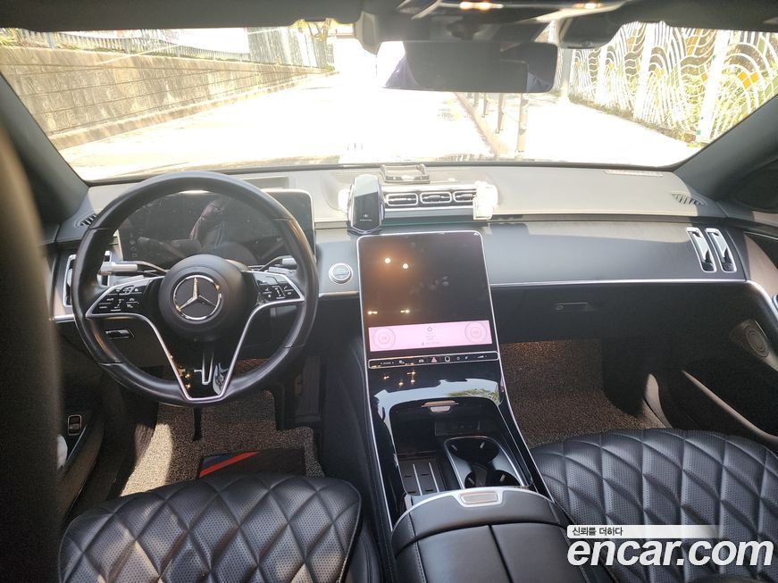 Mercedes-Benz S-Class 2022