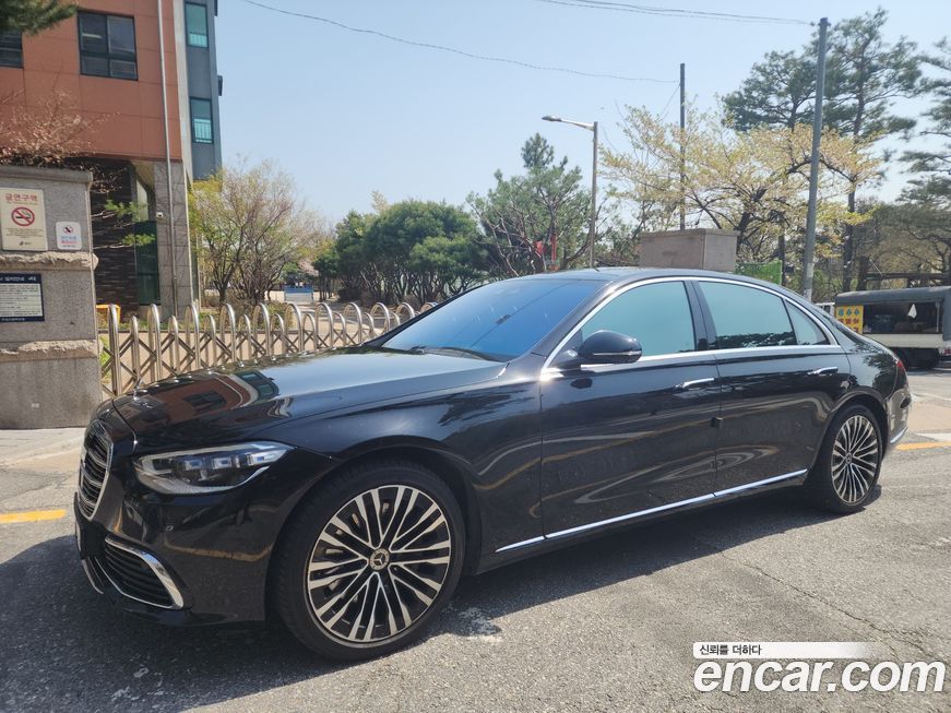 Mercedes-Benz S-Class 2022