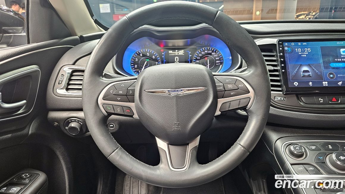 Chrysler 200 2015