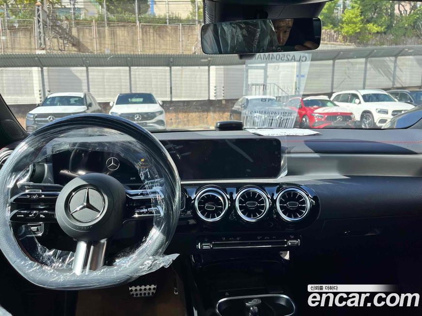 Mercedes-Benz CLA-Class 2025