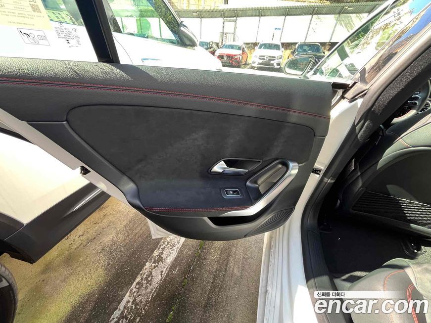 Mercedes-Benz CLA-Class 2025