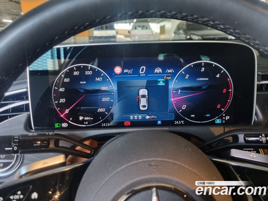 Mercedes-Benz E-Class 2024