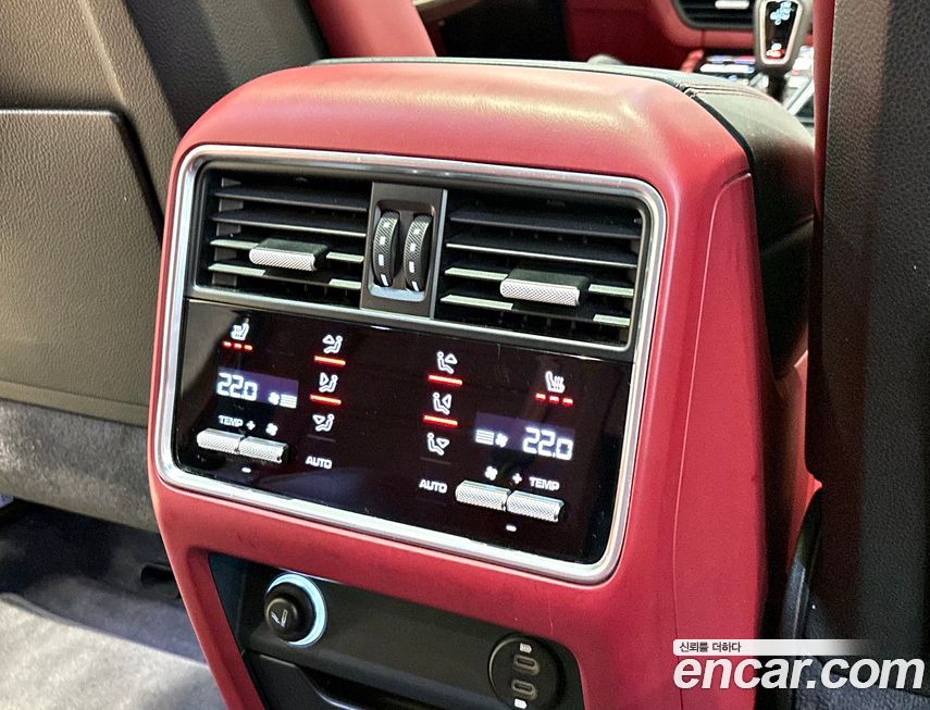 Porsche Cayenne 2020