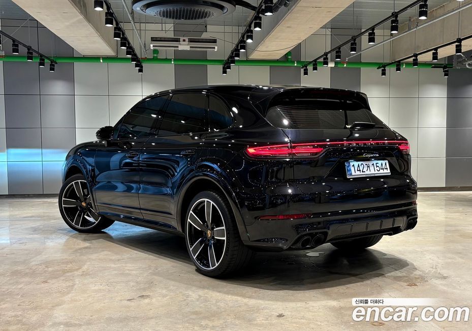 Porsche Cayenne 2020
