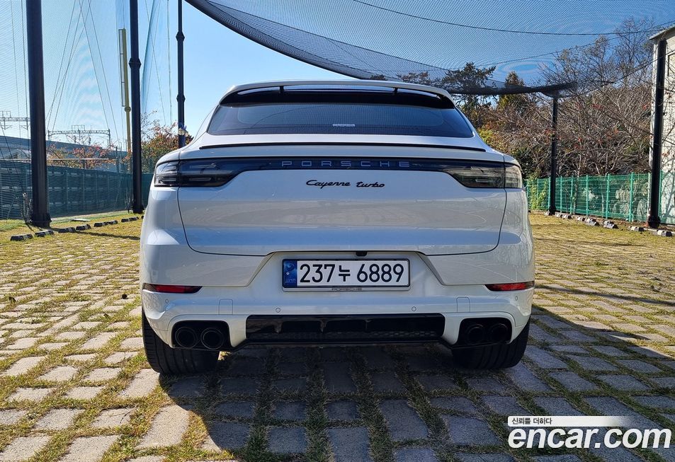 Porsche Cayenne 2021