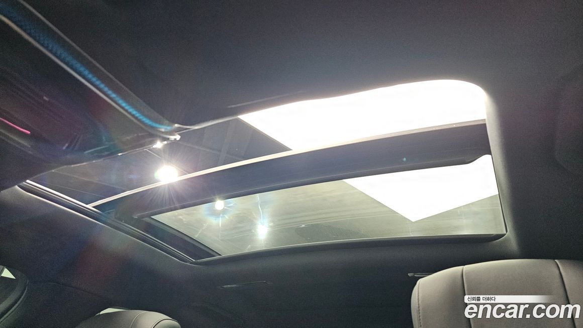 Mercedes-Benz S-Class 2021