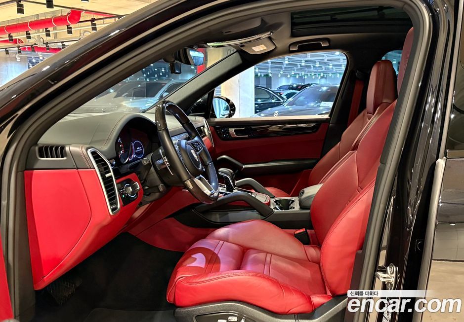 Porsche Cayenne 2020